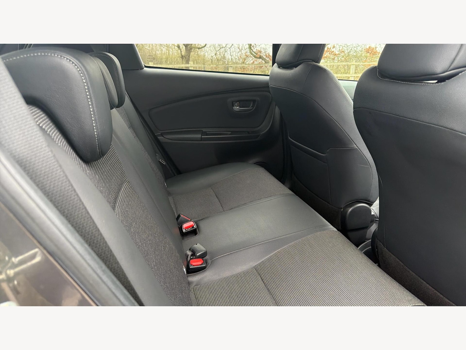 Used Toyota Yaris 2019 for sale - 77410986: Photo 14