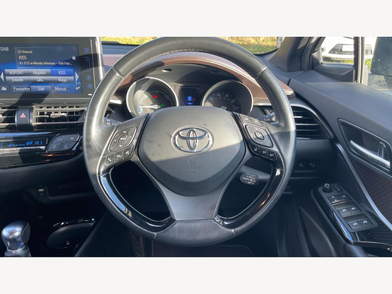 Used Toyota C-HR 2019 for sale - 77497378: Photo 10