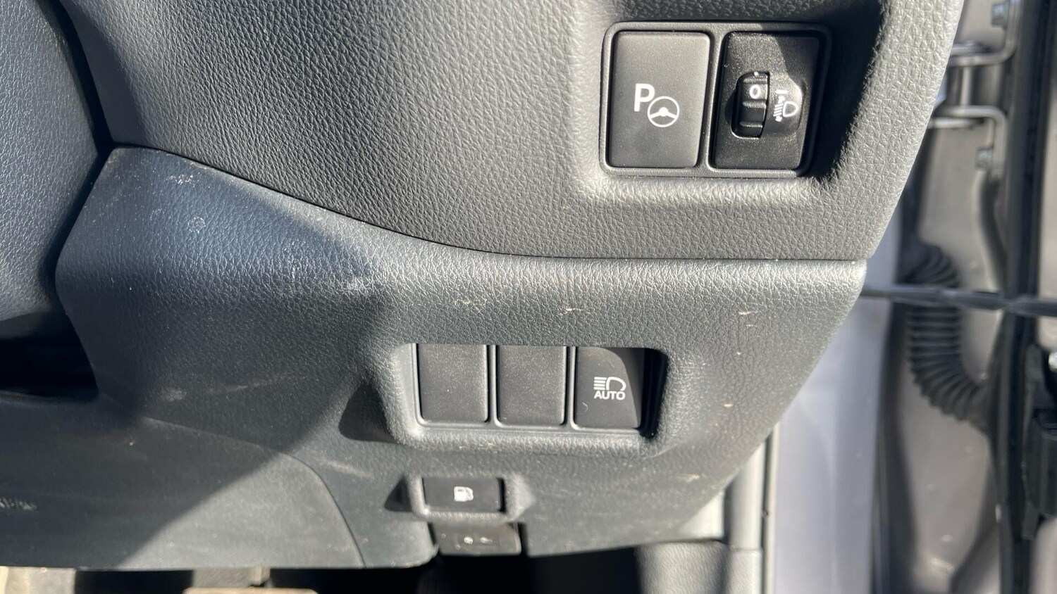 Used Toyota C-HR 2019 for sale - 77497378: Photo 32