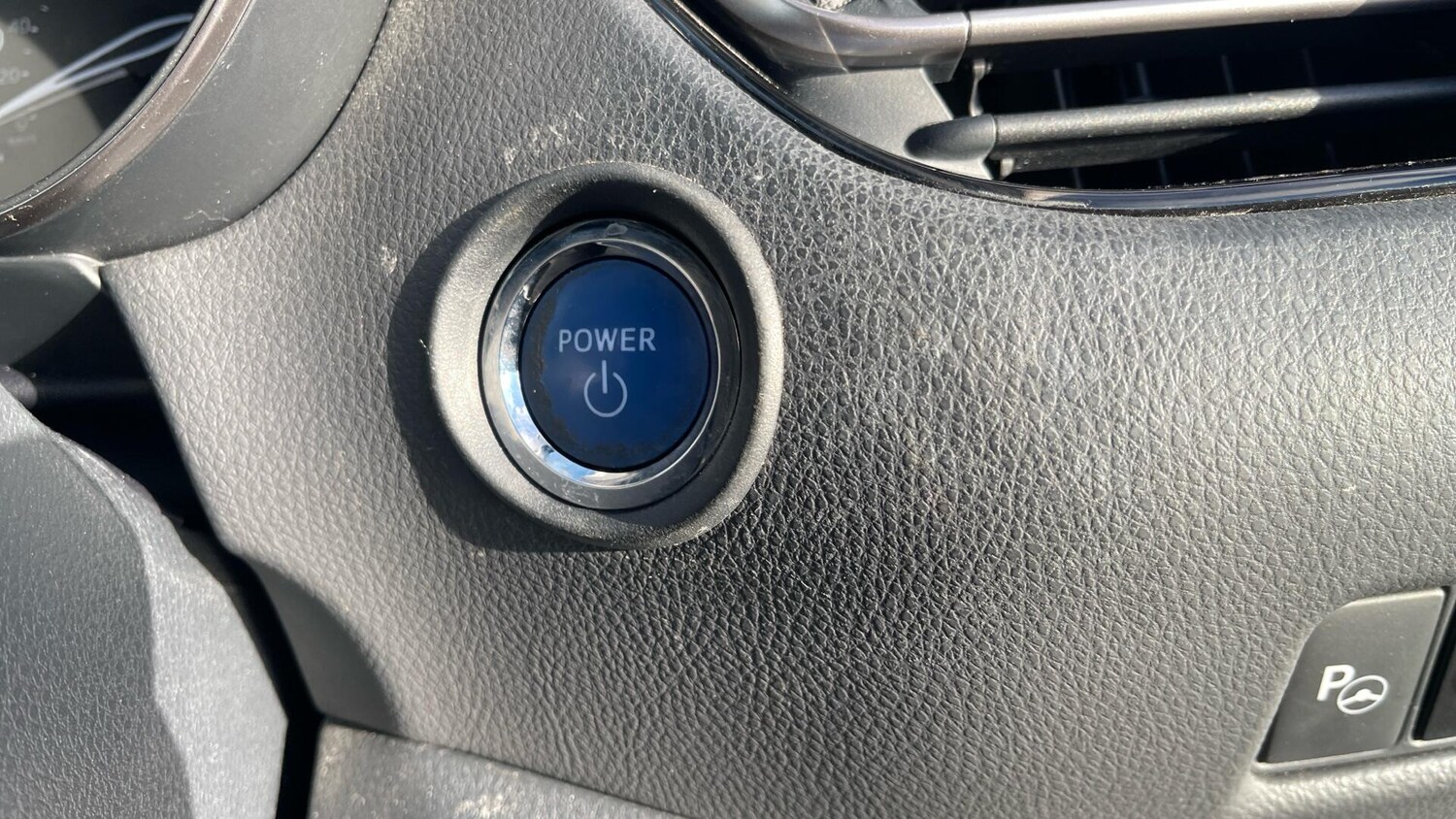 Used Toyota C-HR 2019 for sale - 77497378: Photo 34