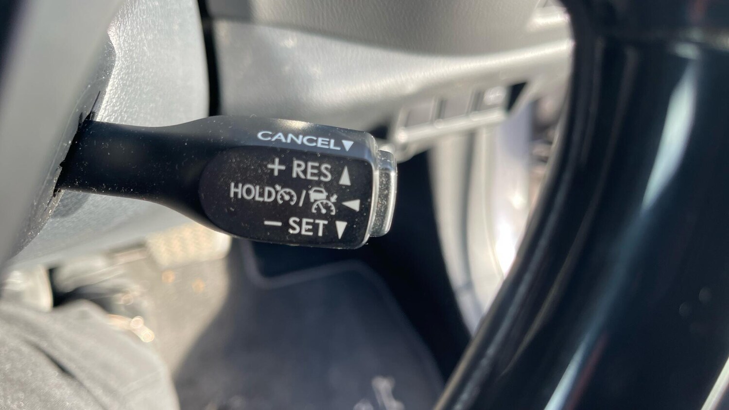 Used Toyota C-HR 2019 for sale - 77497378: Photo 35