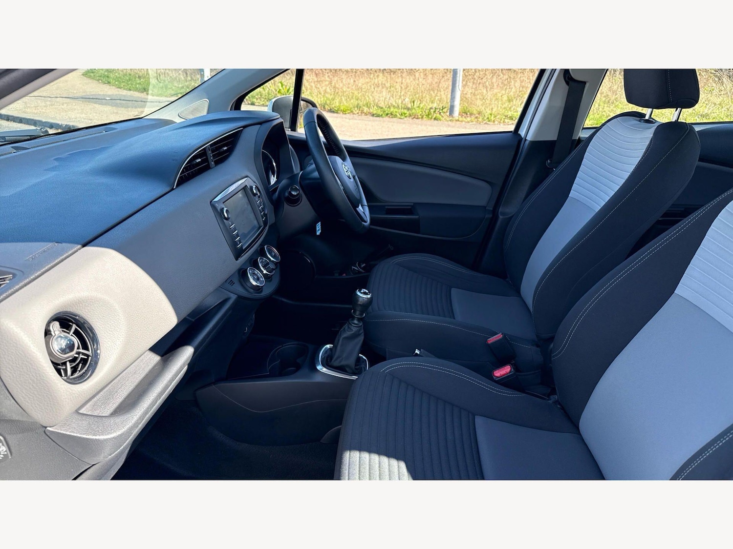 Used Toyota Yaris 2020 for sale - 78047992: Photo 12