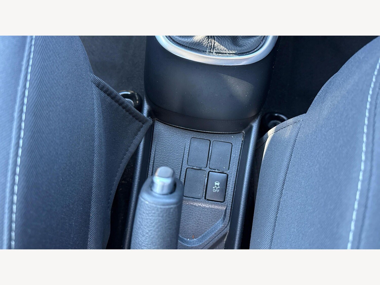 Used Toyota Yaris 2020 for sale - 78047992: Photo 31