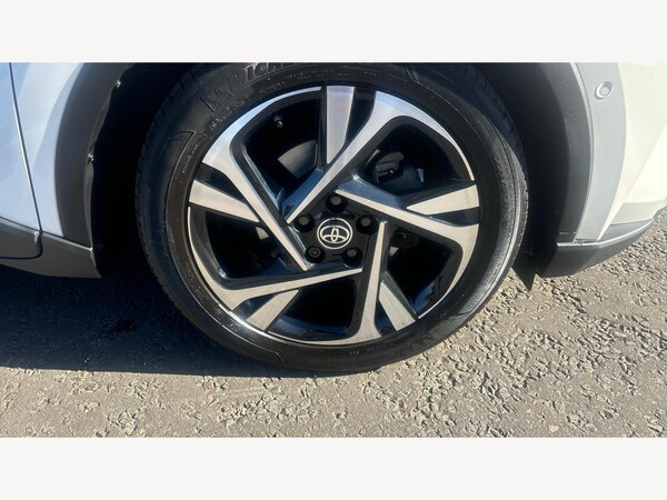 Used Toyota C-HR 2023 for sale - 76179747: Photo 26