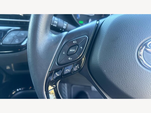 Used Toyota C-HR 2023 for sale - 76179747: Photo 32