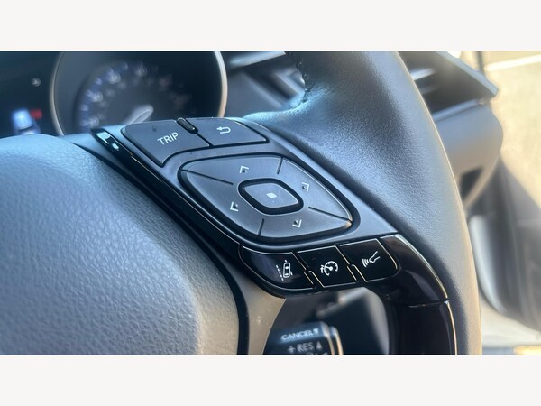 Used Toyota C-HR 2023 for sale - 76179747: Photo 33