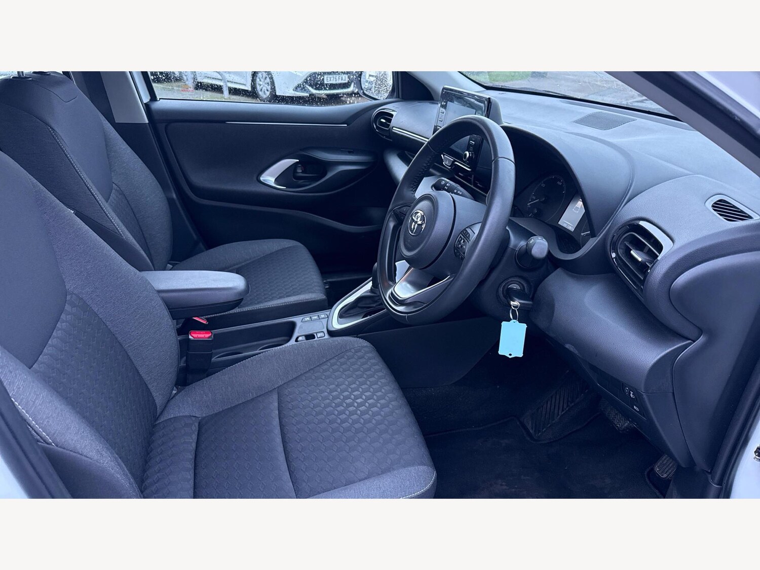 Used Toyota Yaris 2023 for sale - 77479317: Photo 13