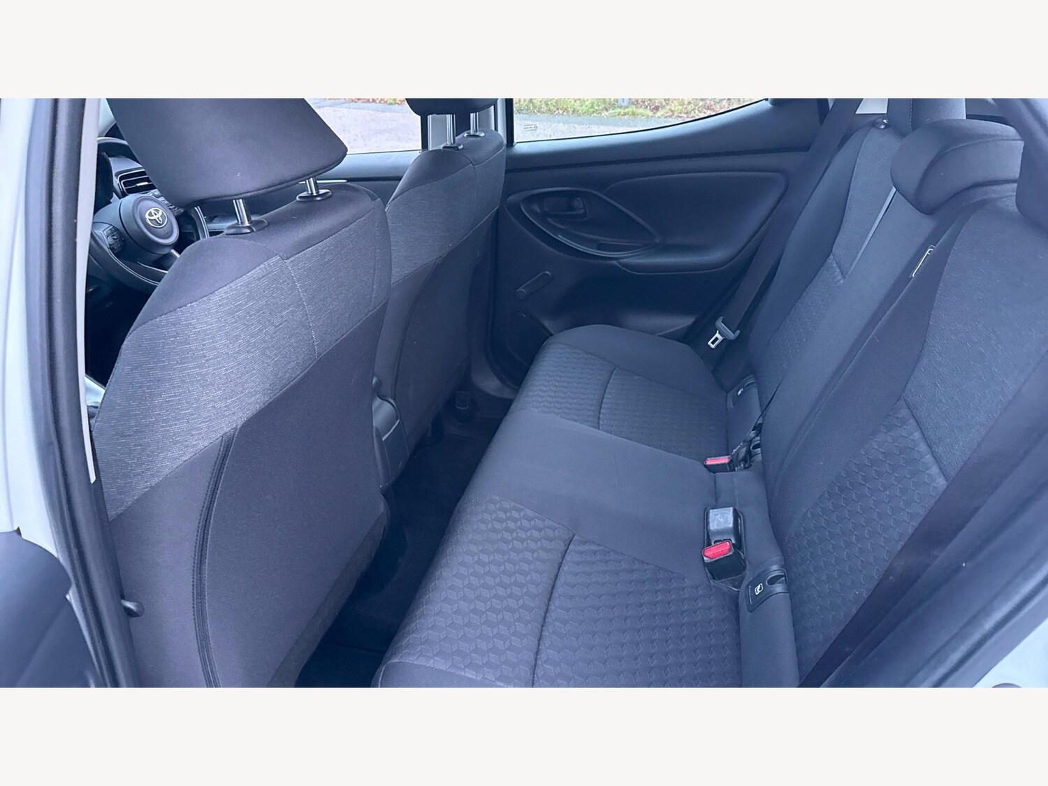 Used Toyota Yaris 2023 for sale - 77479317: Photo 15