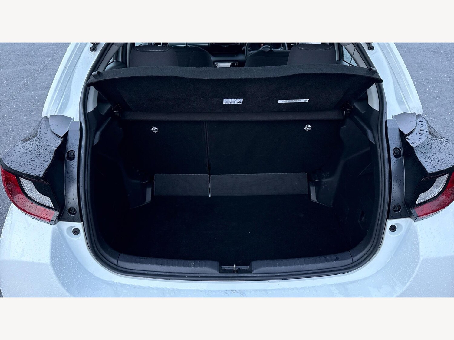 Used Toyota Yaris 2023 for sale - 77479317: Photo 16