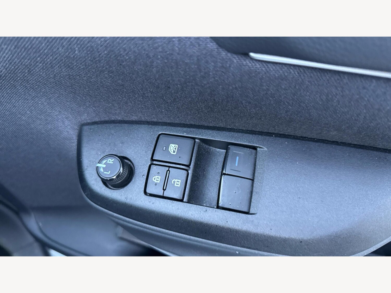 Used Toyota Yaris 2023 for sale - 77479317: Photo 22