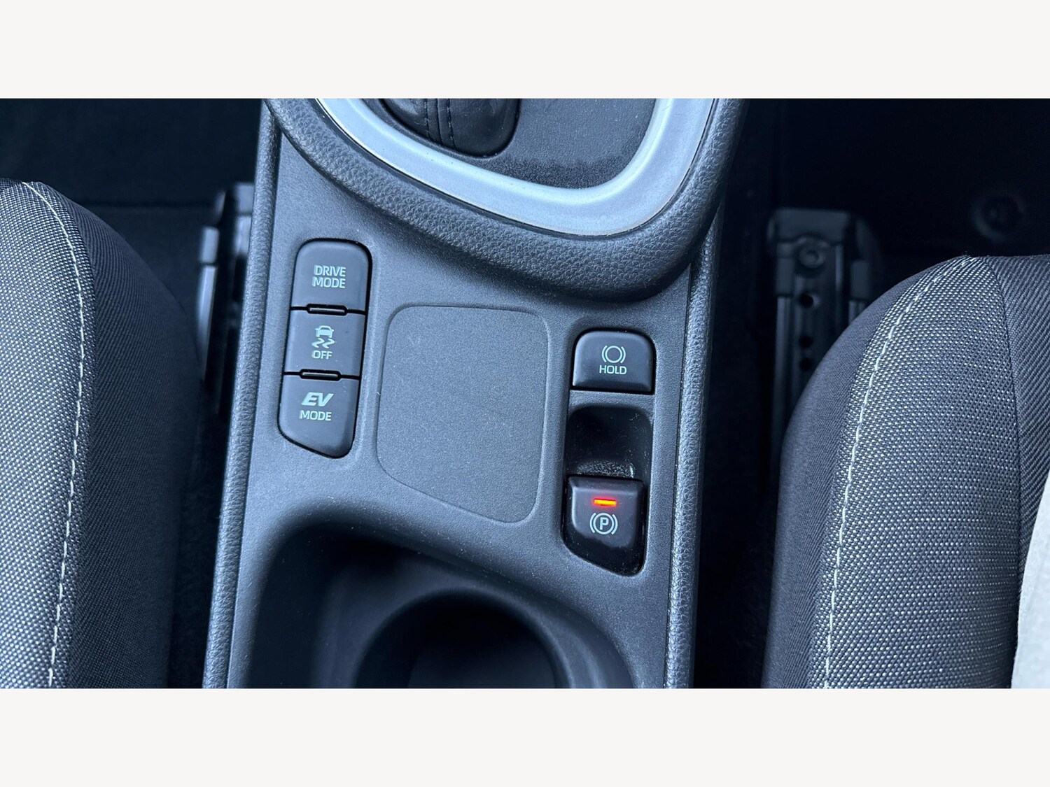 Used Toyota Yaris 2023 for sale - 77479317: Photo 30