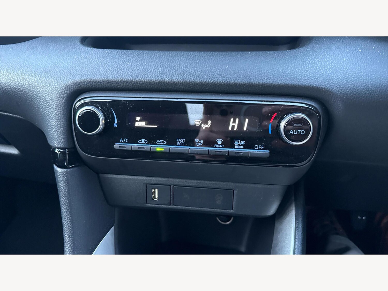 Used Toyota Yaris 2023 for sale - 77479317: Photo 31