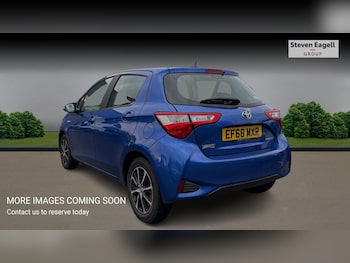 Used Toyota Yaris 2019 for sale - 76432847: Photo