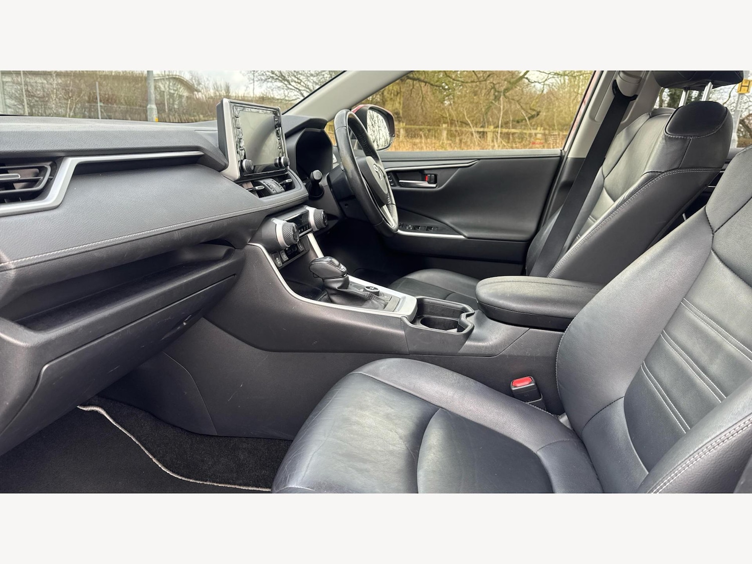 Used Toyota RAV4 2019 for sale - 77377087: Photo 12