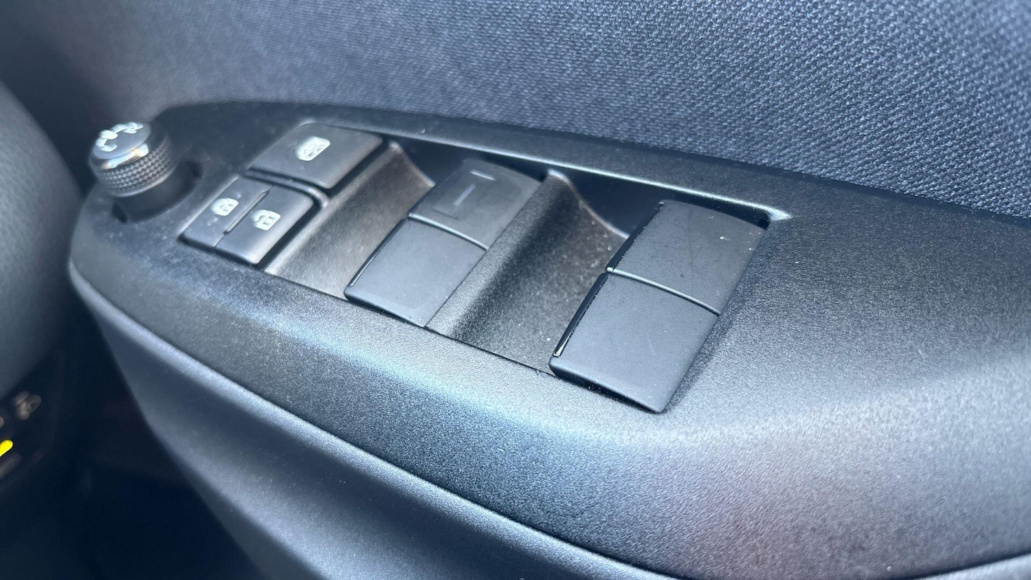 Used Toyota Yaris 2022 for sale - 77537815: Photo 39