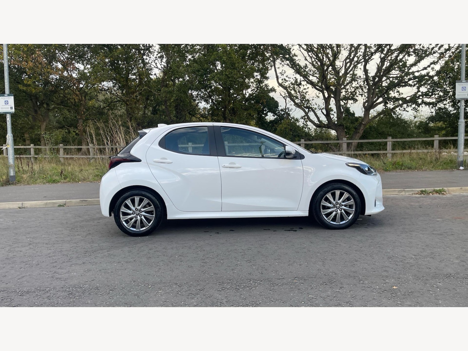 Used Toyota Yaris 2023 for sale - 76360493: Photo 18