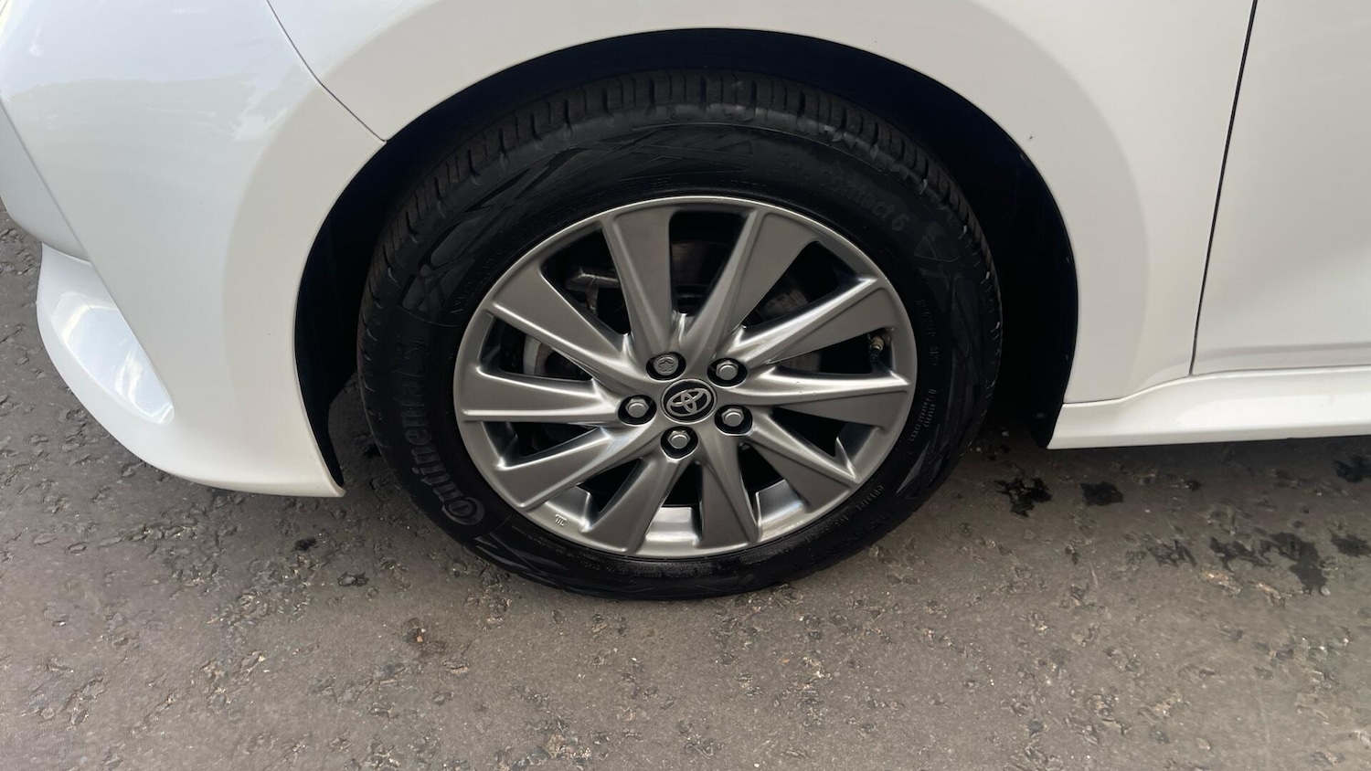 Used Toyota Yaris 2023 for sale - 76360493: Photo 36