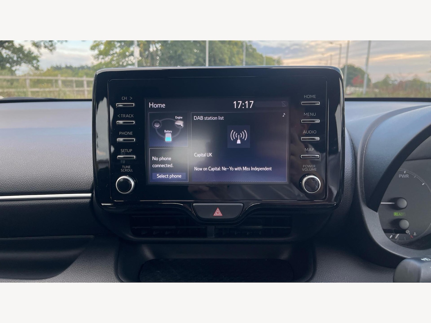 Used Toyota Yaris 2023 for sale - 76360493: Photo 9