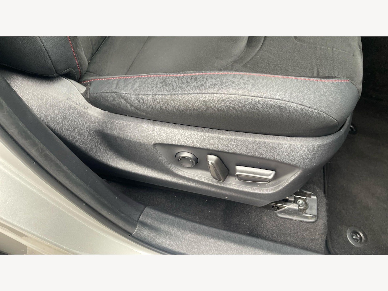 Used Toyota C-HR 2025 for sale - 77977885: Photo 31