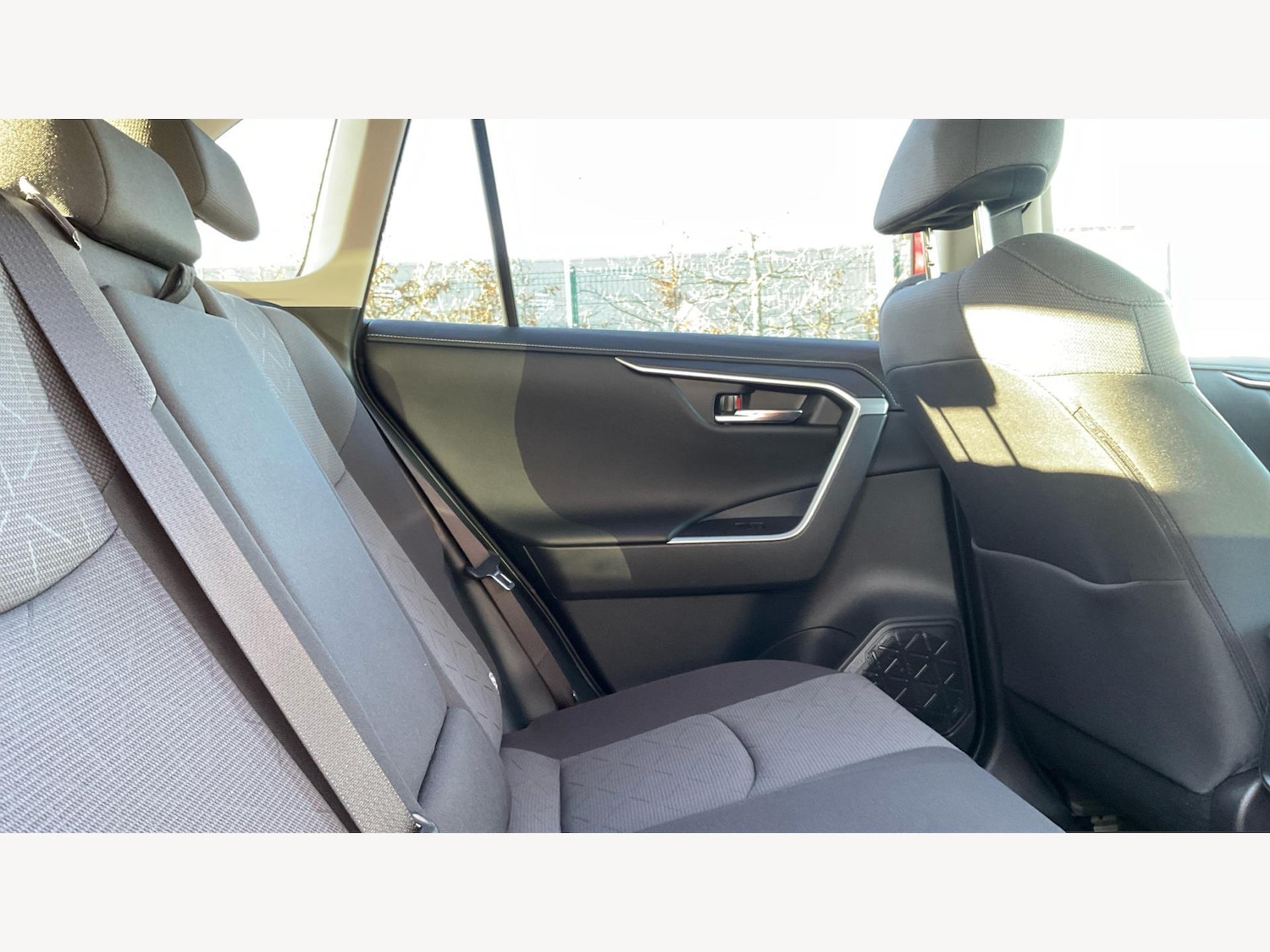 Used Toyota RAV4 2022 for sale - 76936545: Photo 14