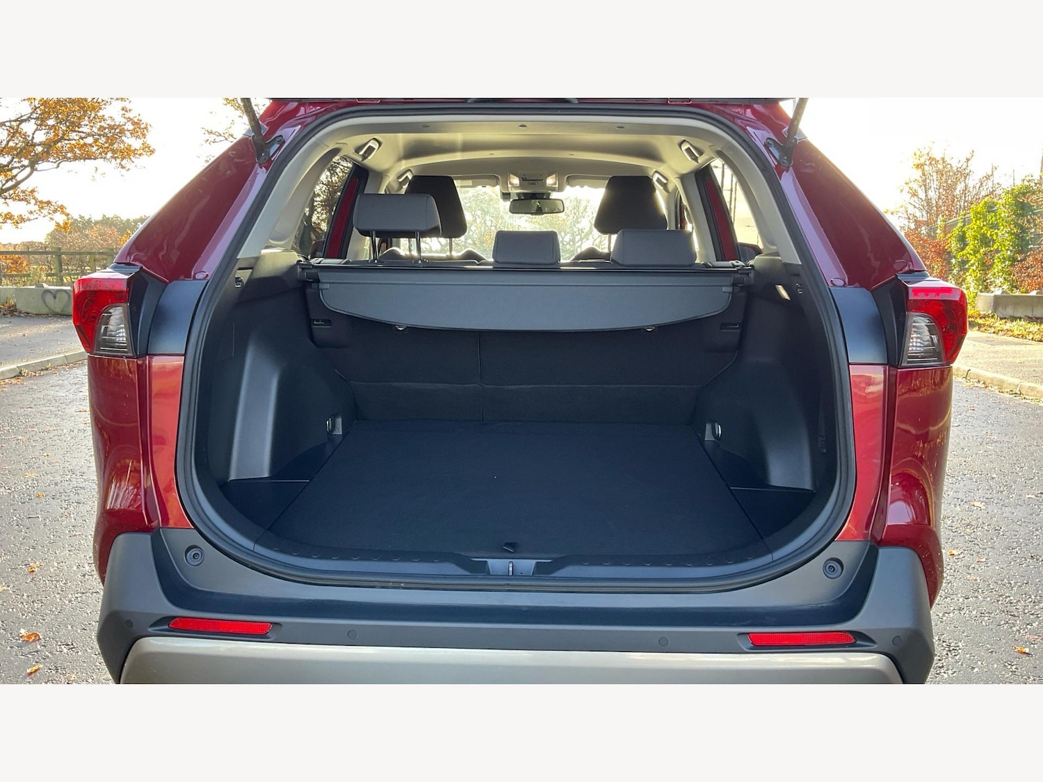 Used Toyota RAV4 2022 for sale - 76936545: Photo 16