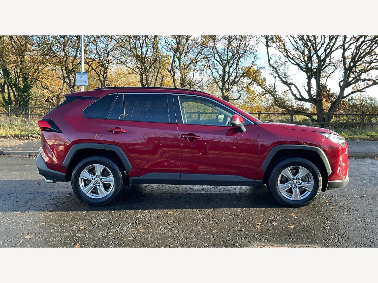 Used Toyota RAV4 2022 for sale - 76936545: Photo 18