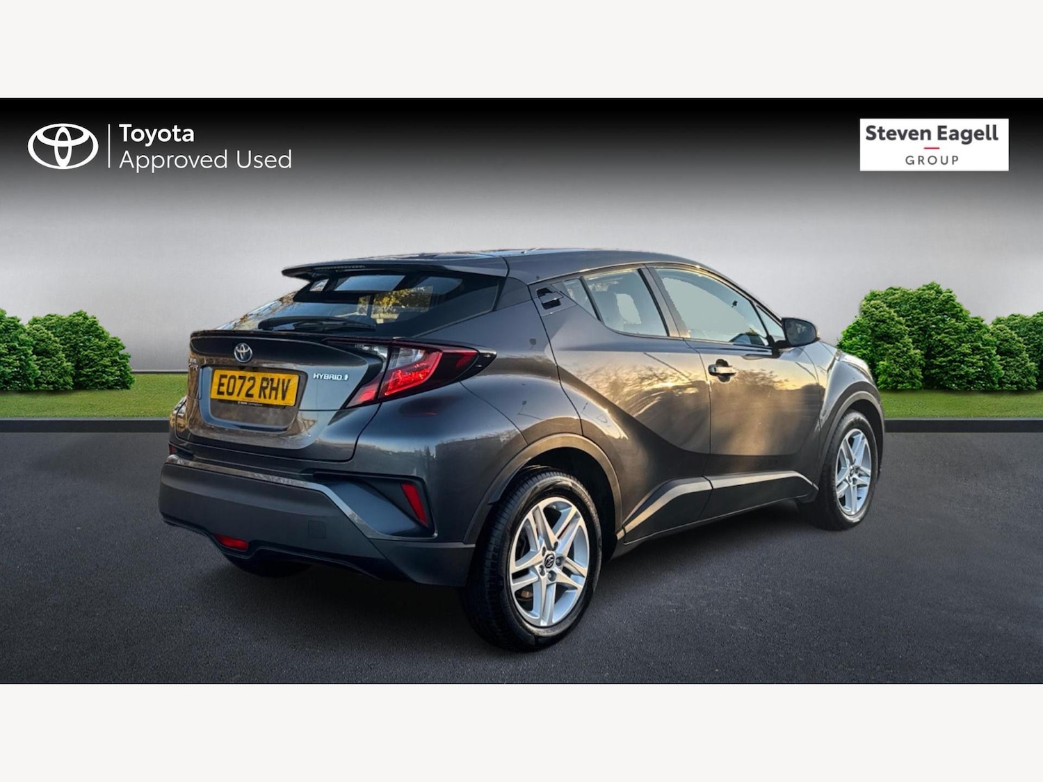 Used Toyota C-HR 2022 for sale - 76912648: Photo 2