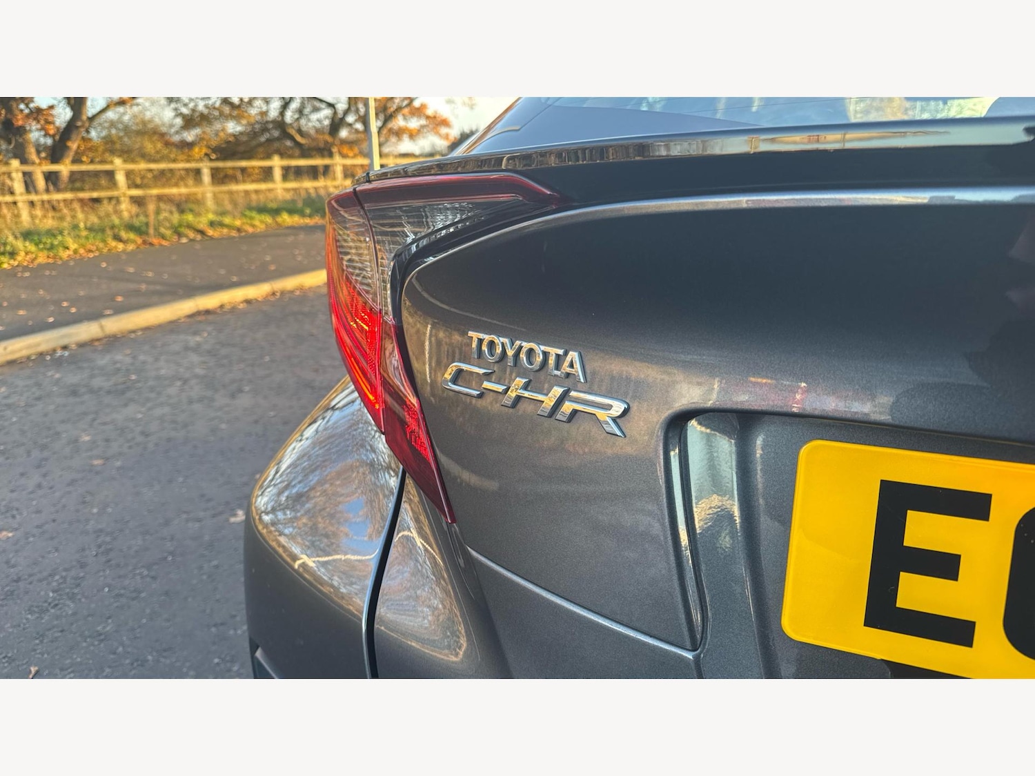 Used Toyota C-HR 2022 for sale - 76912648: Photo 30