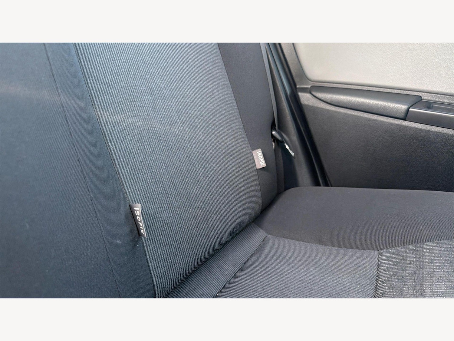 Used Toyota Yaris 2016 for sale - 77738085: Photo 25