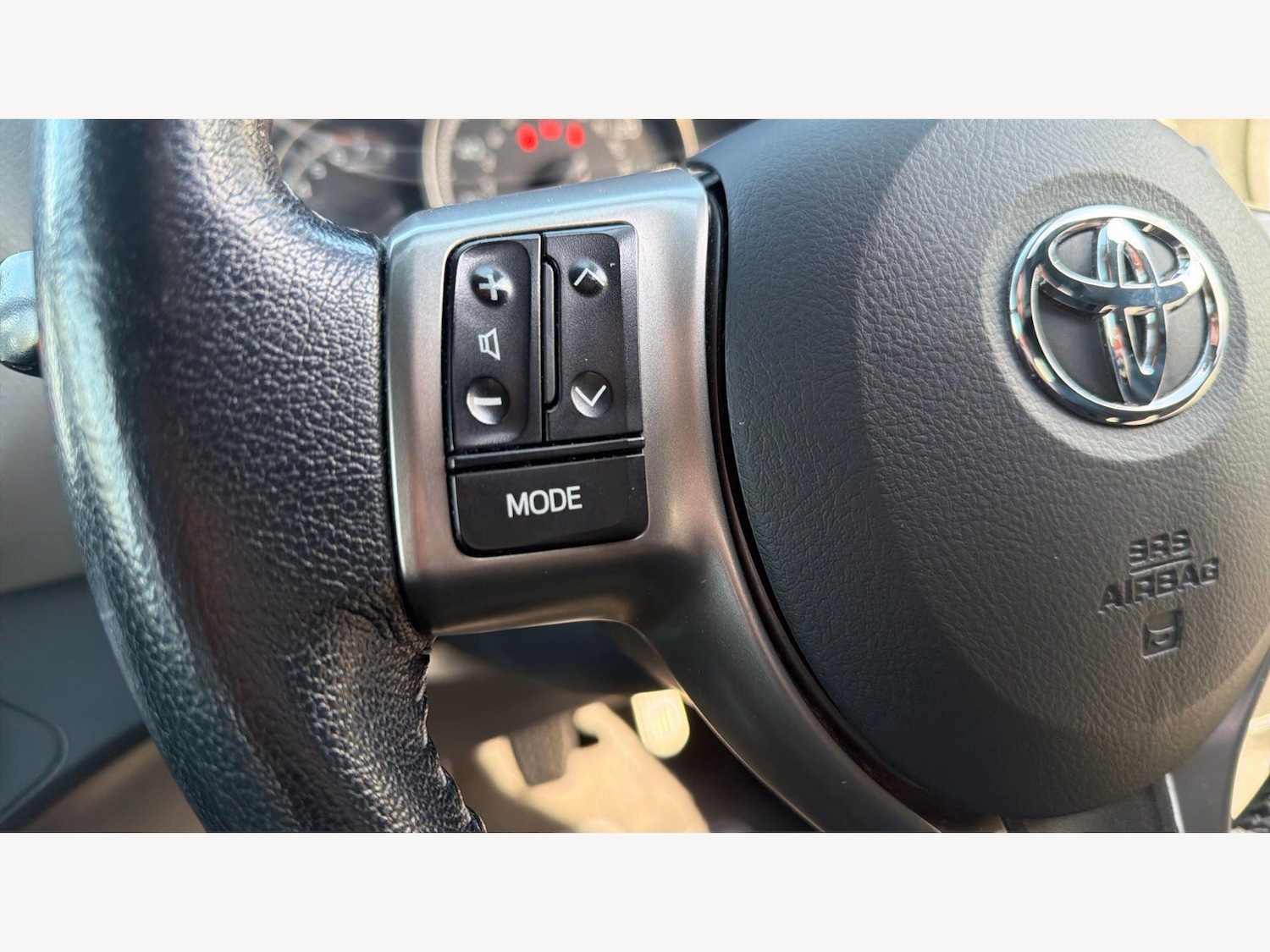 Used Toyota Yaris 2016 for sale - 77738085: Photo 29
