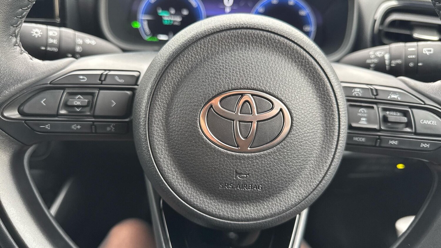 Used Toyota Yaris for sale - 77290724: Photo 38