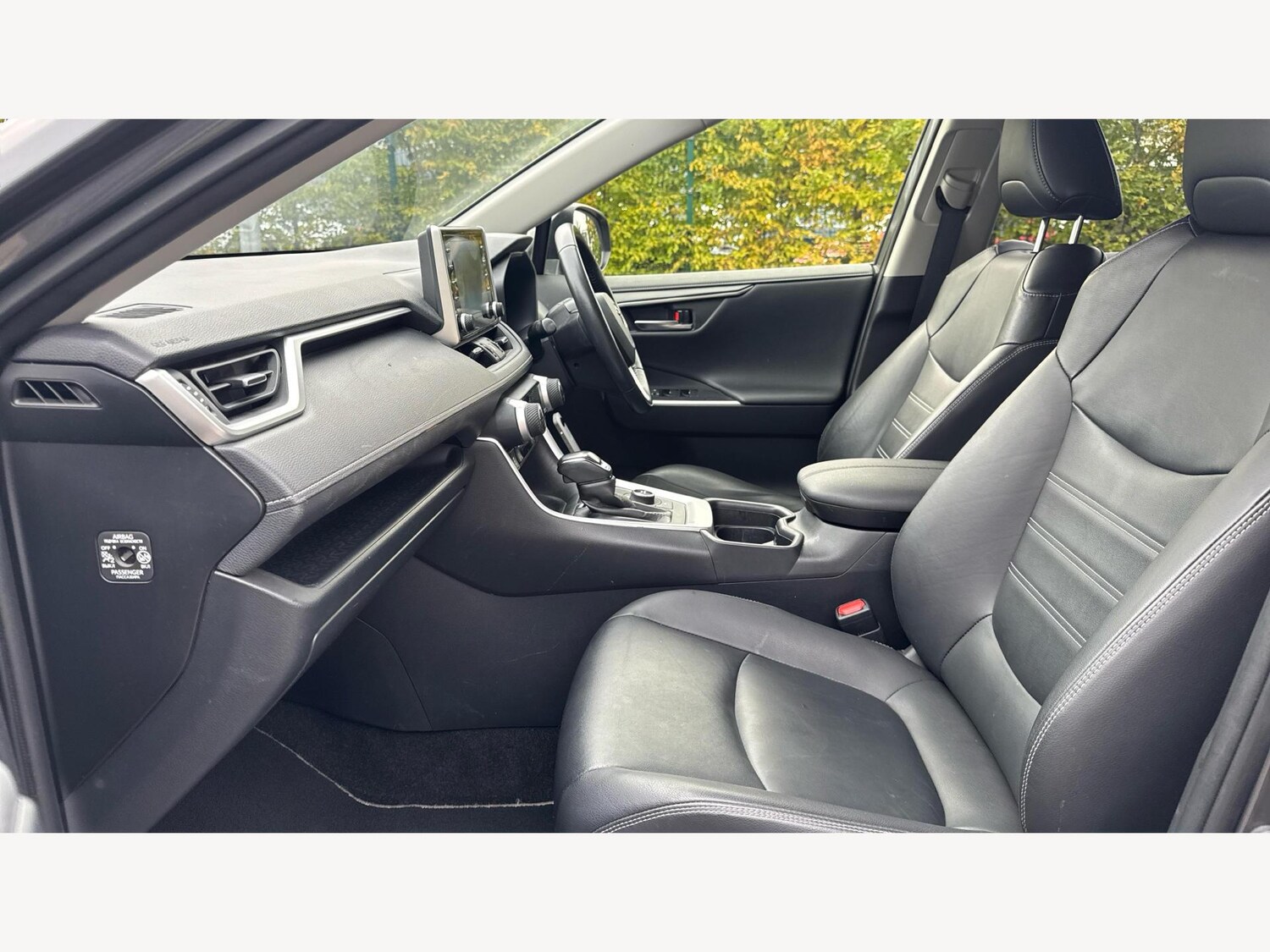 Used Toyota RAV4 2020 for sale - 77439877: Photo 12