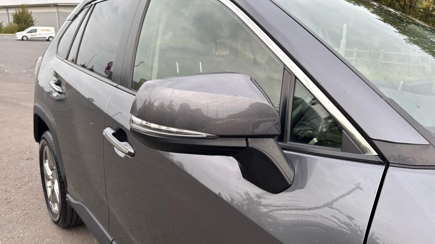 Used Toyota RAV4 2020 for sale - 77439877: Photo 35