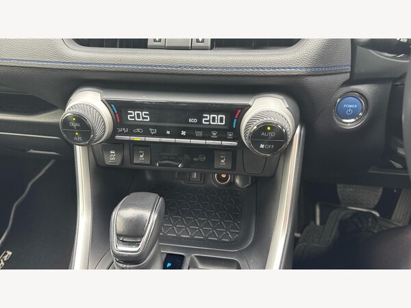 Used Toyota RAV4 2022 for sale - 76159072: Photo 38