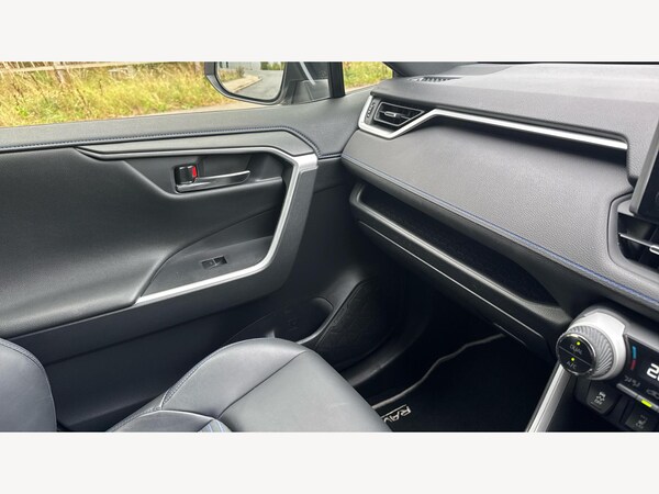 Used Toyota RAV4 2022 for sale - 76159072: Photo 39