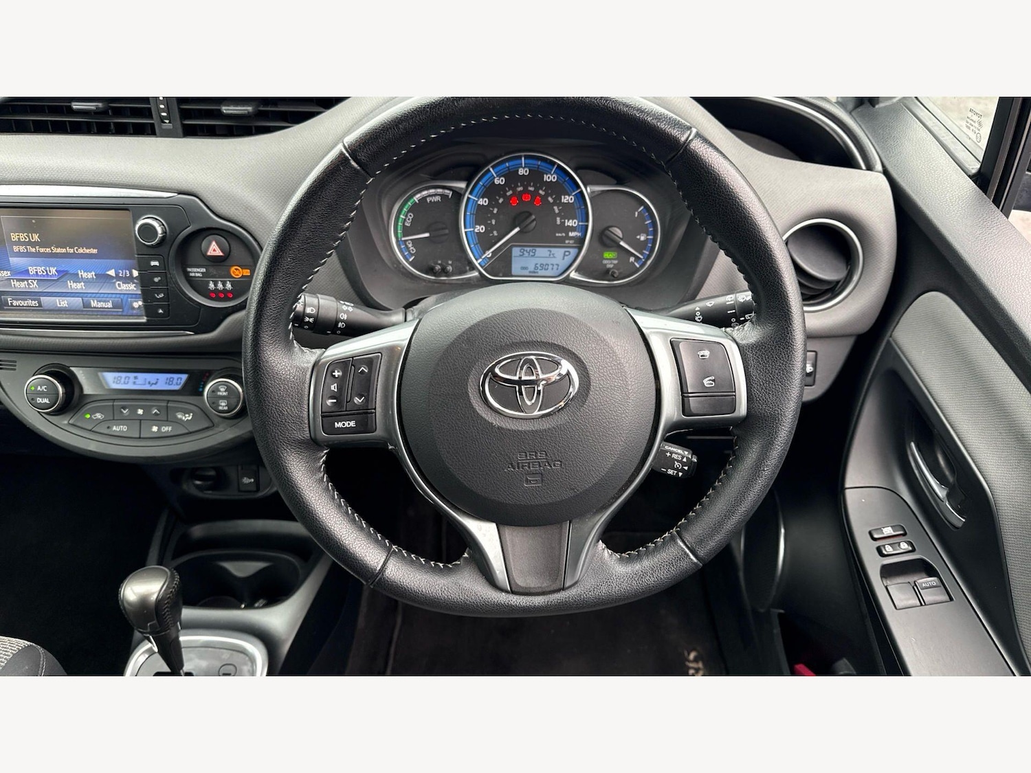 Used Toyota Yaris 2016 for sale - 78072972: Photo 10