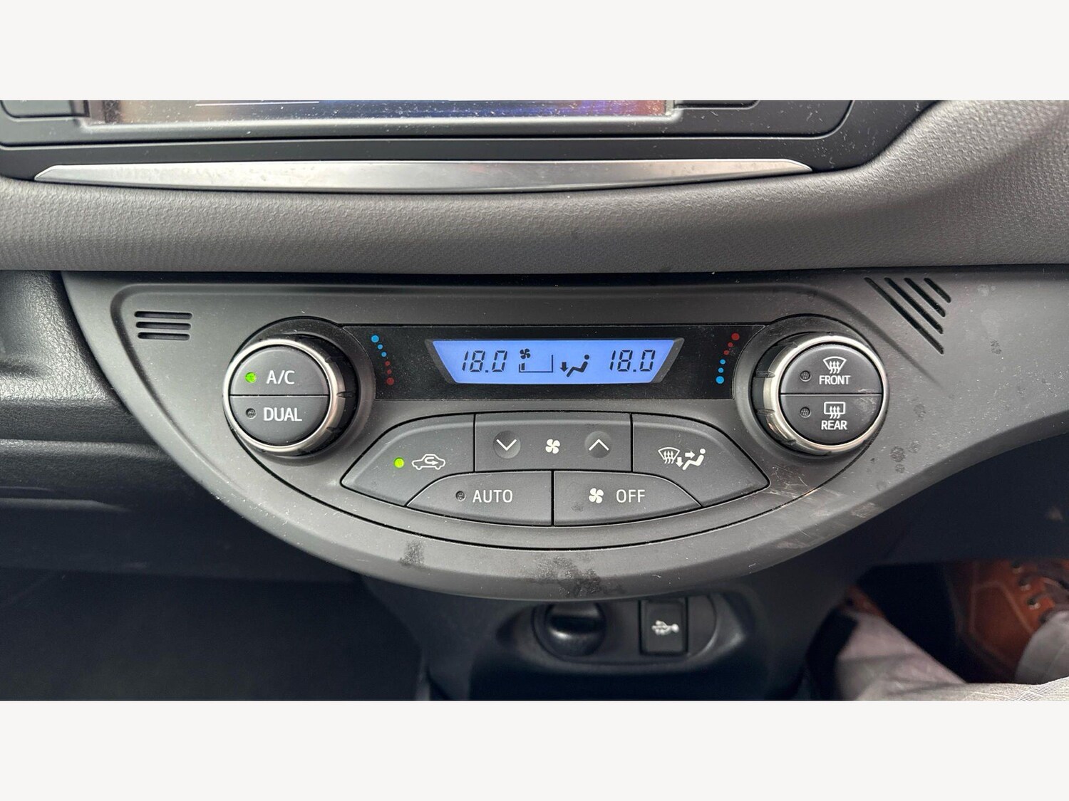 Used Toyota Yaris 2016 for sale - 78072972: Photo 29