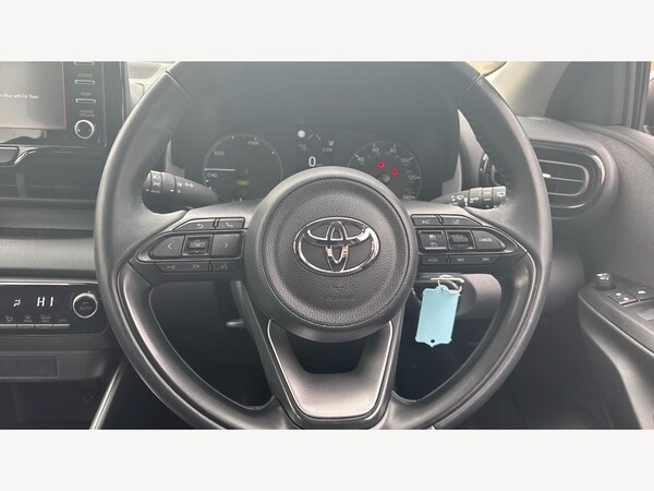 Used Toyota Yaris 2023 for sale - 76215108: Photo 10