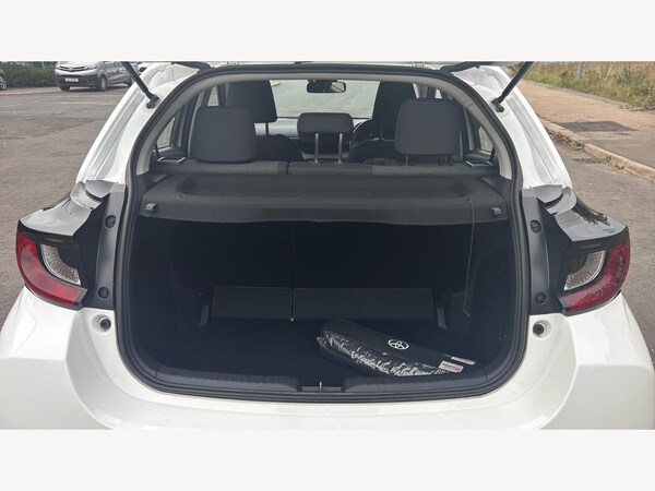 Used Toyota Yaris 2023 for sale - 76215108: Photo 16