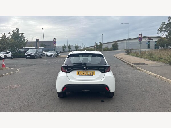 Used Toyota Yaris 2023 for sale - 76215108: Photo 21