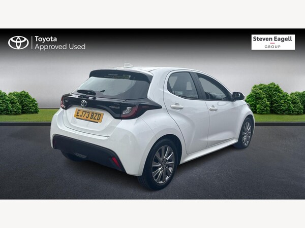 Used Toyota Yaris 2023 for sale - 76215108: Photo 2