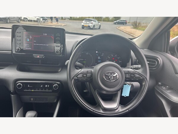 Used Toyota Yaris 2023 for sale - 76215108: Photo 7