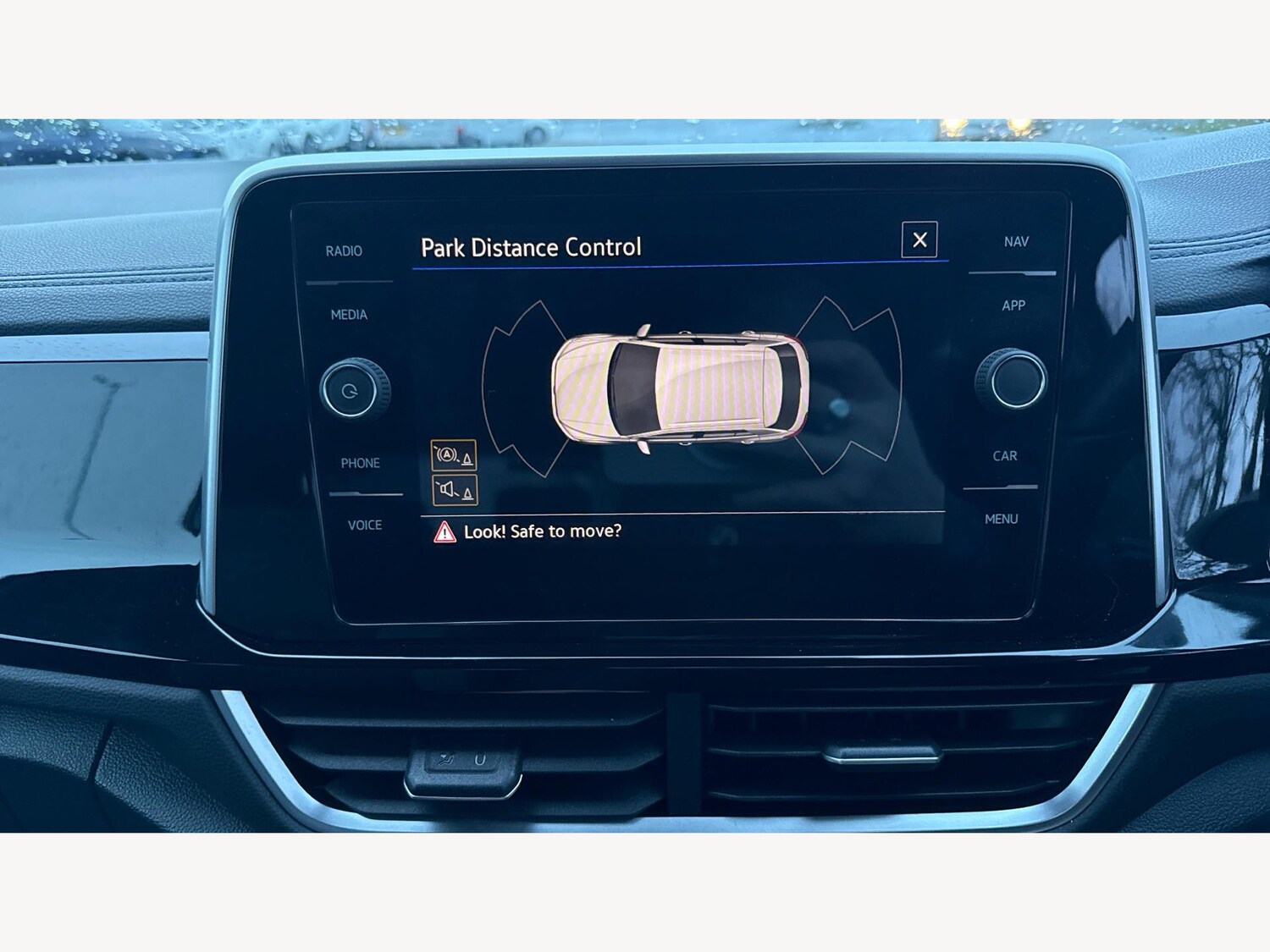 Used Volkswagen T-Roc 2022 for sale - 77479350: Photo 30