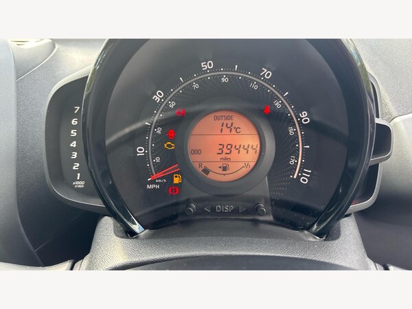 Used Toyota AYGO 2021 for sale - 76024435: Photo 11