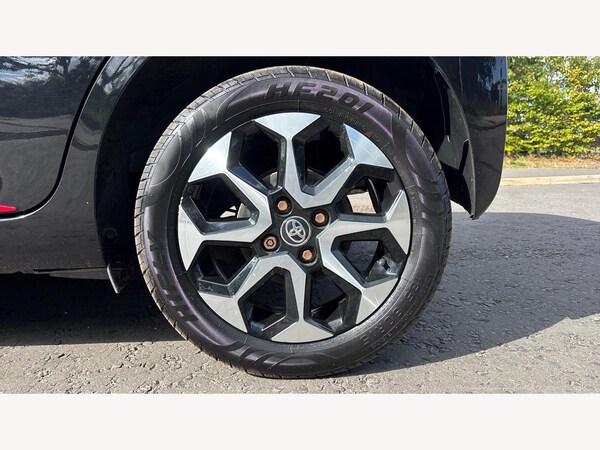 Used Toyota AYGO 2021 for sale - 76024435: Photo 24