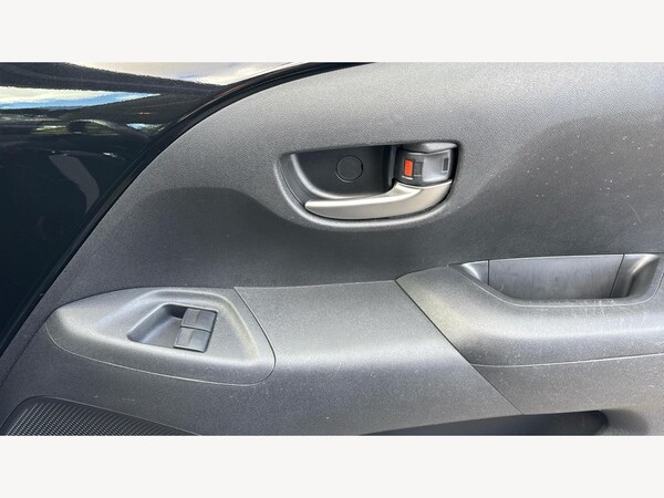 Used Toyota AYGO 2021 for sale - 76024435: Photo 27