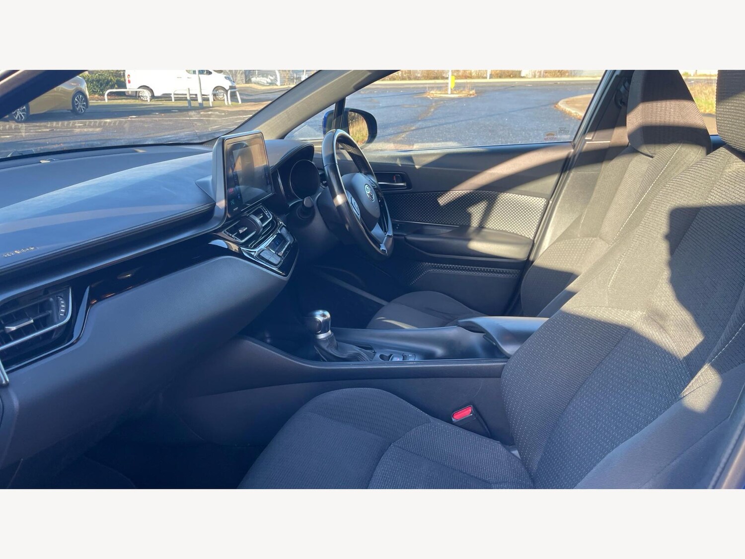 Used Toyota C-HR 2019 for sale - 76824434: Photo 12