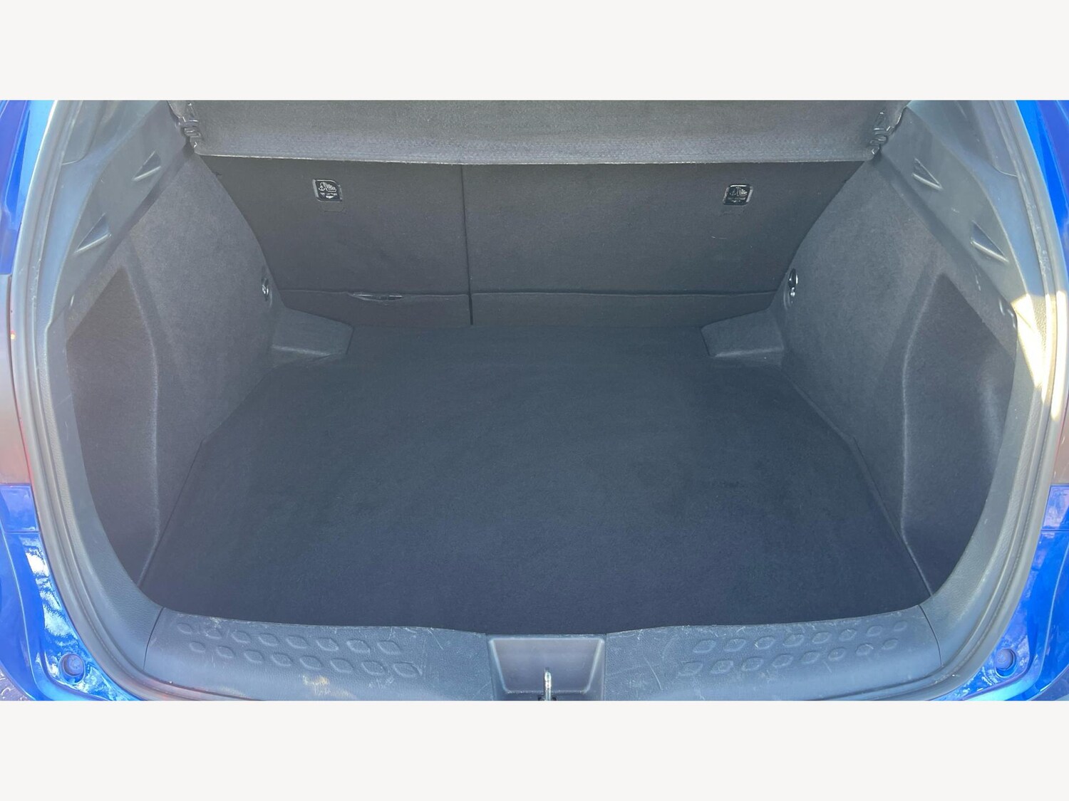 Used Toyota C-HR 2019 for sale - 76824434: Photo 16