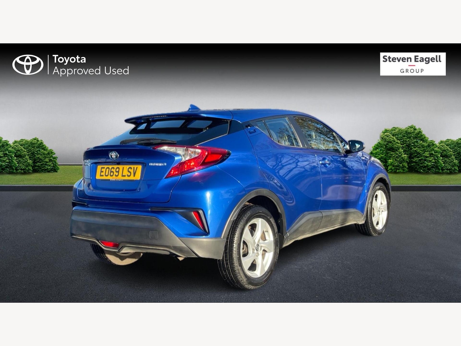Used Toyota C-HR 2019 for sale - 76824434: Photo 2