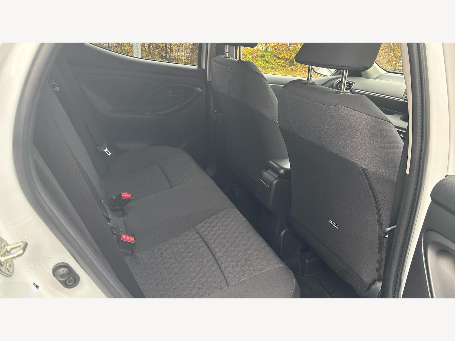 Used Toyota Yaris for sale - 77267803: Photo 14